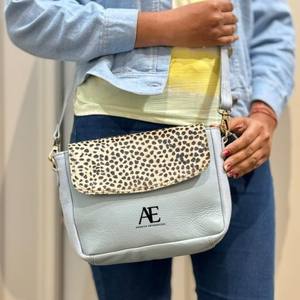 Nouveaux sacs à bandoulière en cuir recyclé occidental imprimé Animal vente chaude sac à main femmes élégant Unique multicolore sac à bandoulière - Product Image 1