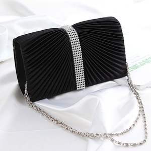 Luxury Women Evening Clutch <b>Bag</b> Elegant Party Handbag with <b>Sparkling</b> Rhinestones Ideal for Weddings and Formal Events - Product Image 6