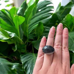 Resin Acrylic Rings Round Shape Handcrafted Love Ring Women Party Jewelry Wholesale Supply for Best Price - Product Image 2