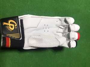 Guantes de bateo de cricket deportivos C Pak de alta calidad, modelo CP Knight, protección Extra, cuero PU, cordón ligero/Velcro - Product Image 4