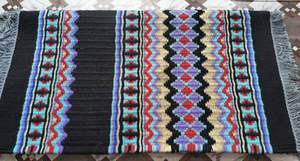 Almohadilla de exhibición occidental de alta demanda con un rendimiento audaz Estilo de arena llamativo de proveedor indio Características Fleec - Product Image 4