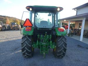 Potente Cargador Frontal 2019, Tractor Agrícola John Deere 5075M de 80 CV con Motor y Caja de Cambios Cummins - Product Image 4