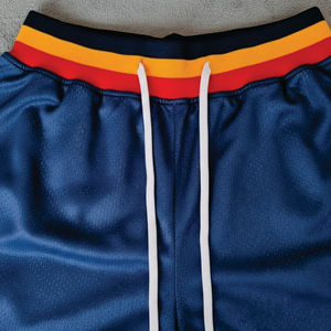 Shorts de basket-ball pour garçon respirants de haute qualité personnalisés Logo brodé Numéro Maille Shorts de sport de basket-ball pour hommes - Product Image 2