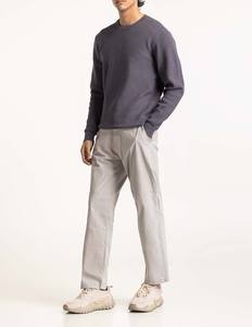 Sweat-shirt en nylon/coton tissé pour homme, imprimé lourd, design chaud et confortable pour les tenues d'automne - Product Image 4