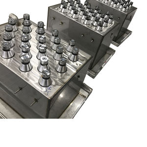 Máquina resistente 370L 4000W de la limpieza ultrasónica 28kHZ para el cuidado del coche y el equipo de taller - Product Image 4