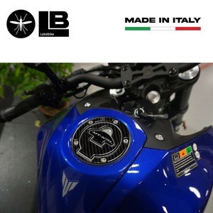 Adesivo Protettivo Serbatoio Yamaha MT-125 2020-2025 - Adesivo 3D per Tappo Carburante Moto - Product Image 3