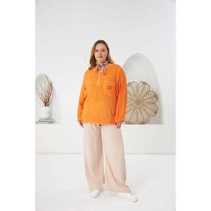 Blusa de Viscosa Lavada RMG Talla Grande para Mujer con Detalle de Emblema, Cómoda Blusa Naranja de Manga Larga para Uso Diario - Product Image 4