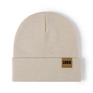 Chapeau d'hiver pour adultes Broderie et impression numérique Nœuds et personnages Images Design respirant pour le voyage - Product Image 2