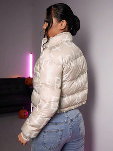 Chaqueta acolchada Crop Top bordada para mujer Chaqueta para clima frío con Personalización completa en tendencias - Product Image 2