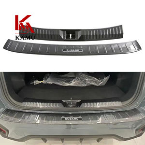 Accessori Auto Decorativi in ABS Effetto Fibra di Carbonio, Protezione Paraurti Posteriore per <span class=keywords><strong>Subaru</strong></span> <span class=keywords><strong>Crosstrek</strong></span> 2024-2025 - Product Image 1