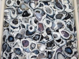 Pendentif opale dendrite fait à la main cabochon de poire opale en pierre semi-précieuse naturelle pour la fabrication de bijoux - Product Image 2