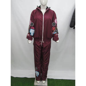 Conjuntos de chándal bordados personalizados Chaqueta y pantalones cortavientos unisex Trajes de dos piezas - Product Image 5