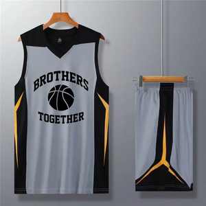 Vêtements de sport à séchage rapide de haute qualité personnalisables, ensembles d'uniformes de basket-ball respirants avec maillots de sublimation imprimés - Product Image 2