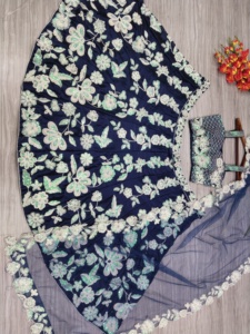 Design moderne Vêtements décontractés pour femmes Tapis rouge Function Wear Blue Faux Georgette Lahenga Choli Set Size Multi Color Indian - Product Image 5