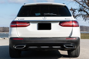 BENX E450 4Matic Tout-Terrain 2021 D'OCCASION Faible Kilométrage Moteur en Bon État Transmission Automatique Toit Panoramique Feux LED Prêt à être Expédié - Product Image 4