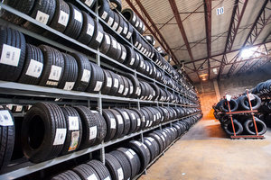 Neumáticos de Alta Calidad en Venta / Neumáticos Usados Baratos Listos para Exportar, Buen Grado - Product Image 4