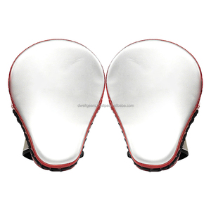 Mitaines de boxe sur mesure en cuir, coussinets de frappe, équipement d'entraînement professionnel, fournisseur en gros - Product Image 3