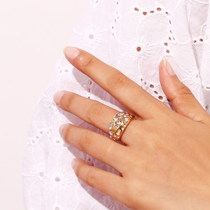 Anillos de Acero Inoxidable con Circonita Cúbica, Corte Princesa, Diseño de Corazón Clásico, Chapados en Oro de 18K - Product Image 3