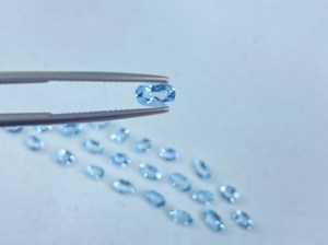 Natural Shiny 20mm Swiss <b>Blue</b> Topaz Cabochons Faceted Loose Gemstone for Jewelry Making IGI Certified 8mm Height Pendant Size - Product Image 2