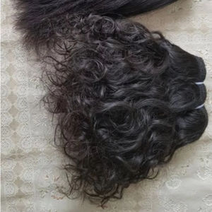 Vente en gros d'extensions de cheveux bouclés pour bébé indien brut à 100% cuticules alignées faisceaux de cheveux humains non transformés avec expédition rapide - Product Image 4