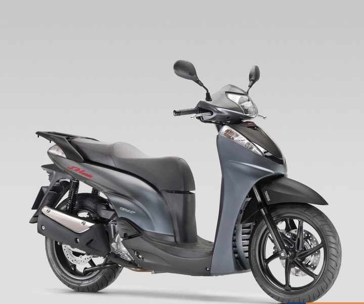 Sh 150 Sh 300i Usato Honda Sh300i Sh 150 2011 Scooter Honda 300 Sh