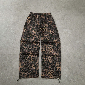 Biểu Tượng Tùy Chỉnh Mồ Hôi Chạy Bộ Bông Leopard In Baggy Quá Khổ Theo Dõi Quần Lông Cừu Sọc Mồ Hôi - Product Image 2