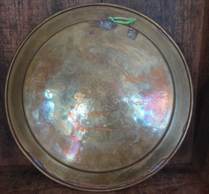 Plato de Presentación de Metal Martillado, Calidad Superior, Hecho a Mano, Plato Base Personalizado, Plato de Servir de Metal Elegante para Mesa - Product Image 5