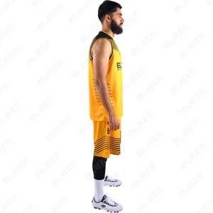 Camisetas de baloncesto personalizadas Camiseta de baloncesto de alta calidad Camiseta de baloncesto impresa por sublimación Uniforme de baloncesto de hombre personalizado OEM - Product Image 5