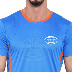 T-shirt de course pour homme conçu pour la respirabilité, la flexibilité et une utilisation quotidienne active, t-shirt de course durable pour homme - Product Image 3