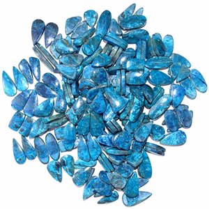 Paire de pierres précieuses Shattuckite naturelles de super qualité disponibles en forme et taille mélangées Cabochon Shattuckite pour la fabrication de bijoux - Product Image 1