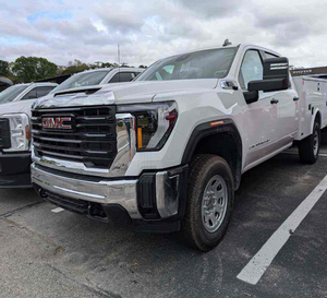 Oferta Súper Caliente 2024 G M C Sierra 3500 Pro, Tracción en las Cuatro Ruedas, Cabina Doble, Disponible para Envío Inmediato - Product Image 3