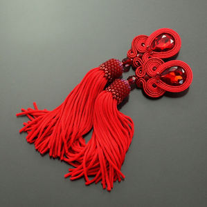 Gland de couleur rouge sur mesure avec perles, soyeux et coloré, de haute qualité, gland à franges sur mesure fabriqué au Pakistan - Product Image 6
