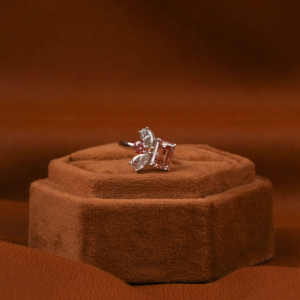 Anillo de Compromiso de Lujo para Mujer, Oro Sólido de 14 Quilates, Certificado IGI, con Diamantes de Laboratorio de 2.6 Quilates en Múltiples Formas - Product Image 3