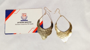 Pendientes Hechos a Mano de Latón Plateado con Plata, Artículo Indio - ARTWORK MAESTRO - Product Image 3