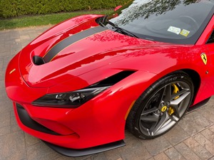 Véhicules d'occasion 2022 F8 Spider 3.9L Twin Turbo V8 710 ch 568 ft-lb lbs. Prêt pour une expédition rapide - Product Image 6