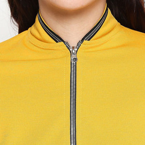 Blouson d'aviateur pour femmes de style hivernal Couleur unie Coupe ajustée Doublure en nylon respirant Tricoté Fabriqué au Pakistan - Product Image 5