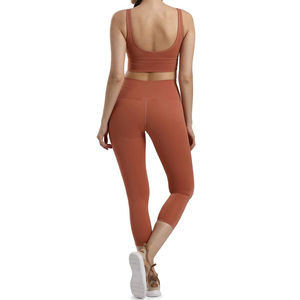 Conjunto de Yoga para Mujer de Alta Calidad, Sin Costuras, de Spandex y Poliéster, Transpirable, Diseño Sólido, Precio al por Mayor, Servicio OEM - Product Image 3