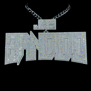 Cierre de Letra Personalizado de Plata de Ley 925 de la Mejor Calidad, Chapado en Oro de 10K, Corte Brillante, Moissanita VVS, Unisex, Cubano, Certificado por GIA - Product Image 1