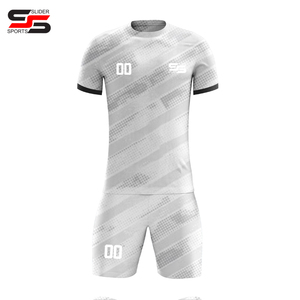 Uniformes de fútbol de poliéster Diseño personalizado Uniformes de fútbol de alta calidad Diseño de sublimación Uniforme de fútbol de entrenamiento - Product Image 4