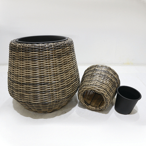 Macetas de plástico decorativas hechas a mano con aspecto de ratán, macetas ecológicas para balcón, patio y decoración de jardín - Product Image 3