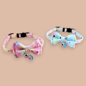 Collari per Gatti Stile Principessa all'Ingrosso, Collari per Animali Domestici con Fiocco Stampa Graffiti Luna e Stelle Colorate Stile Ombre - Product Image 1