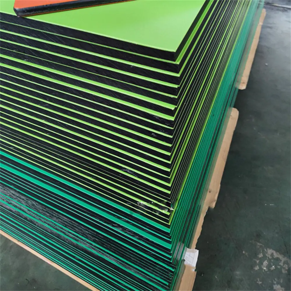 Venta directa de fábrica King Colorcore Two Color Textured Playground HDPE Plastic Sheets Precio al por mayor