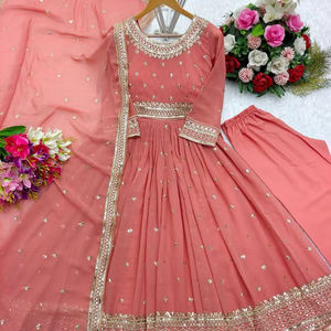 ชุดออกแบบชุดแต่งงานที่สวยงามพร้อม Dupatta Pent - Product Image 1