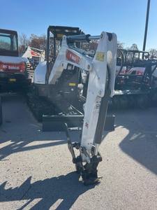 Mini-excavatrice E38 2024, 3-4 tonnes, chenilles, vérin hydraulique Eaton, pompe Shimadzu, moteur Doosan/Changchai/Yanmar, haute capacité de creusement - Product Image 3