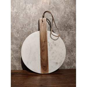 Tabla de cortar de mármol hecha a mano con patrones de piedra únicos y calidad superior para uso en cocinas domésticas modernas - Product Image 5