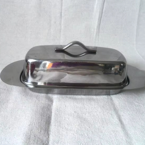 Beurrier élégant et moderne en acier inoxydable, idéal pour les repas en famille, les fêtes, les festivals et les occasions spéciales. - Product Image 1