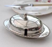 Nouveau design – Plat à beurre en acier inoxydable avec couvercle, écologique, argenté poli, durable, qualité alimentaire, compatible lave-vaisselle, pour service