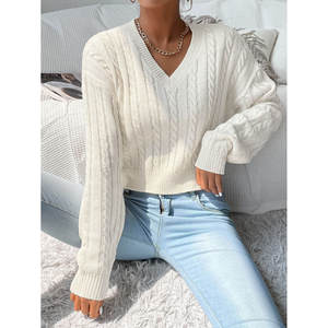 Suéter de Punto Trenzado con Cuello en V para Mujer, 100% Acrílico, Talla Grande, Invierno, con Adornos de Letras y Botones - Product Image 1