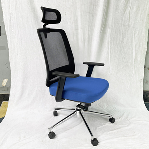 Silla de Oficina Ergonómica HOM1080-01 con Base Giratoria, Reposacabezas, Altura Ajustable, Material de Espuma y Tela PU para Personal de Taller - Product Image 4
