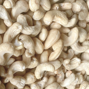 Fabrication de noix de cajou brutes WW320 Noix de cajou Noix de cajou Vente en gros exportées vers l'Asie, l'UE et le Moyen-Orient - Product Image 1